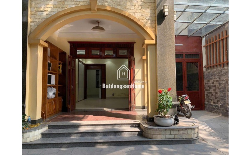 Cho thuê nhà tầng 1 Biệt Thự Pháp Vân 120m2, 2 ngủ, VP Trung tâm, Công ty 15 Triệu
